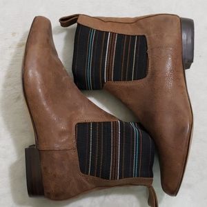 3/$25 Joe's Jean Leather Ankle Boots
